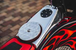 Royal Enfield Guerrilla 450 flat tracker by Cheetah, Tokyo